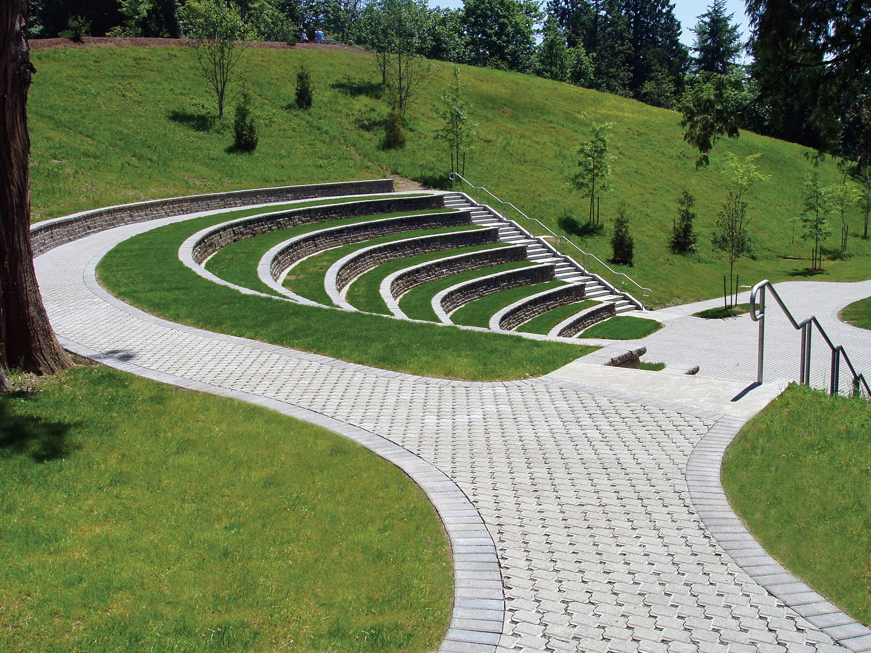 Ecoloc Paver Walkways at Lewis River - Mutual Materials
