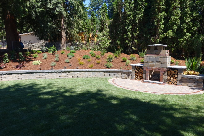 TuscanStone Retaining Wall and Fireplace (project by Dreamscapes)
