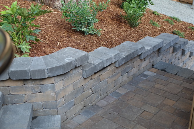 TuscanStone Retaining Wall and Stairs (project by Dreamscapes)