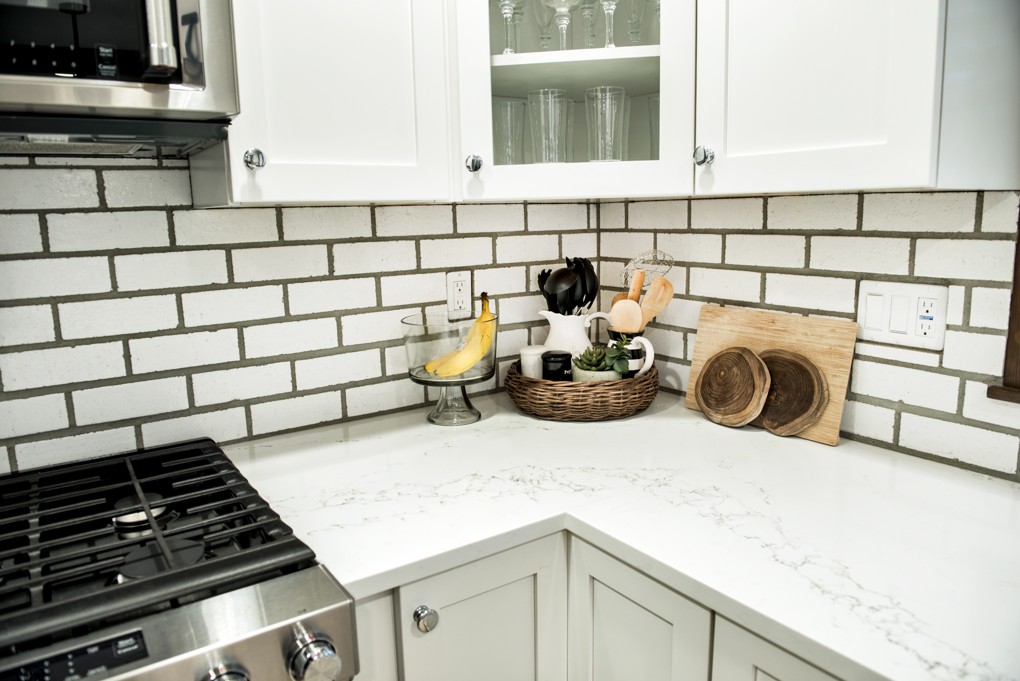 Glazed Slimbrick Thin Brick Tile - Mutual Materials
