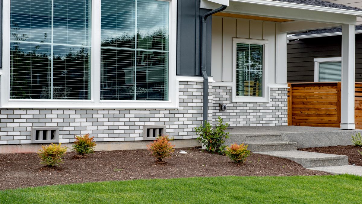 Home with white and gray Slimbrick wainscoting