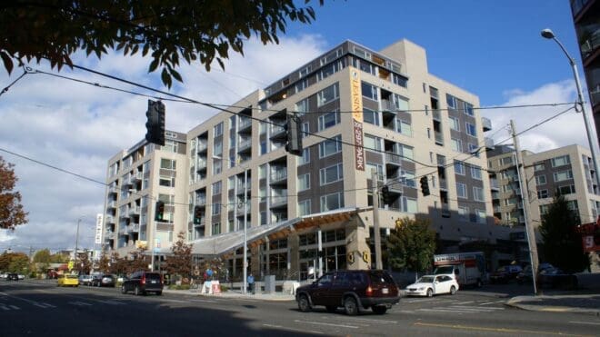 On The Park Condominiums in Seattle, Washington with Mutual Materials Pewter Face Brick