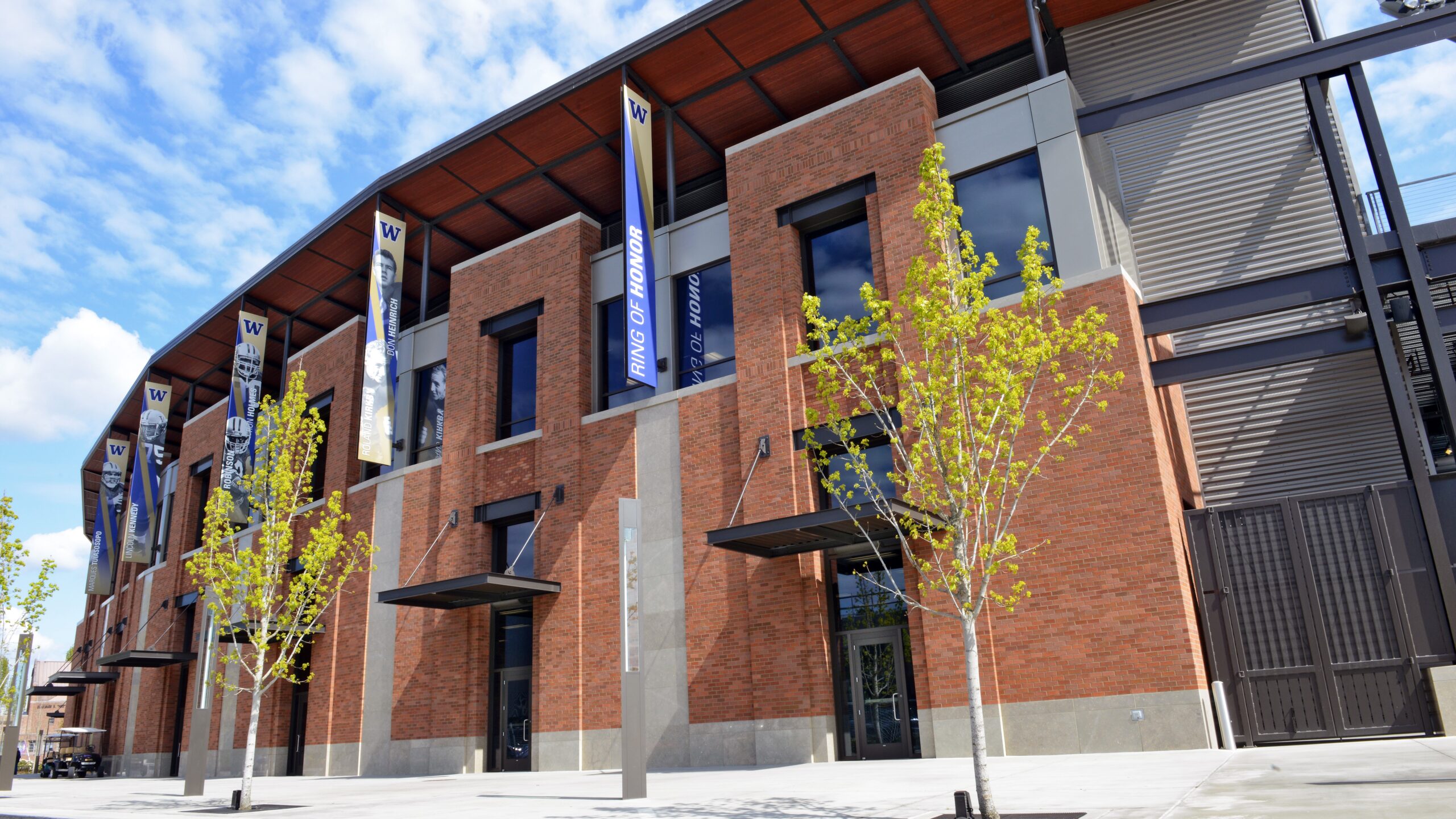 Multi-color face brick veneer on Husky Stadium in Seattle WA